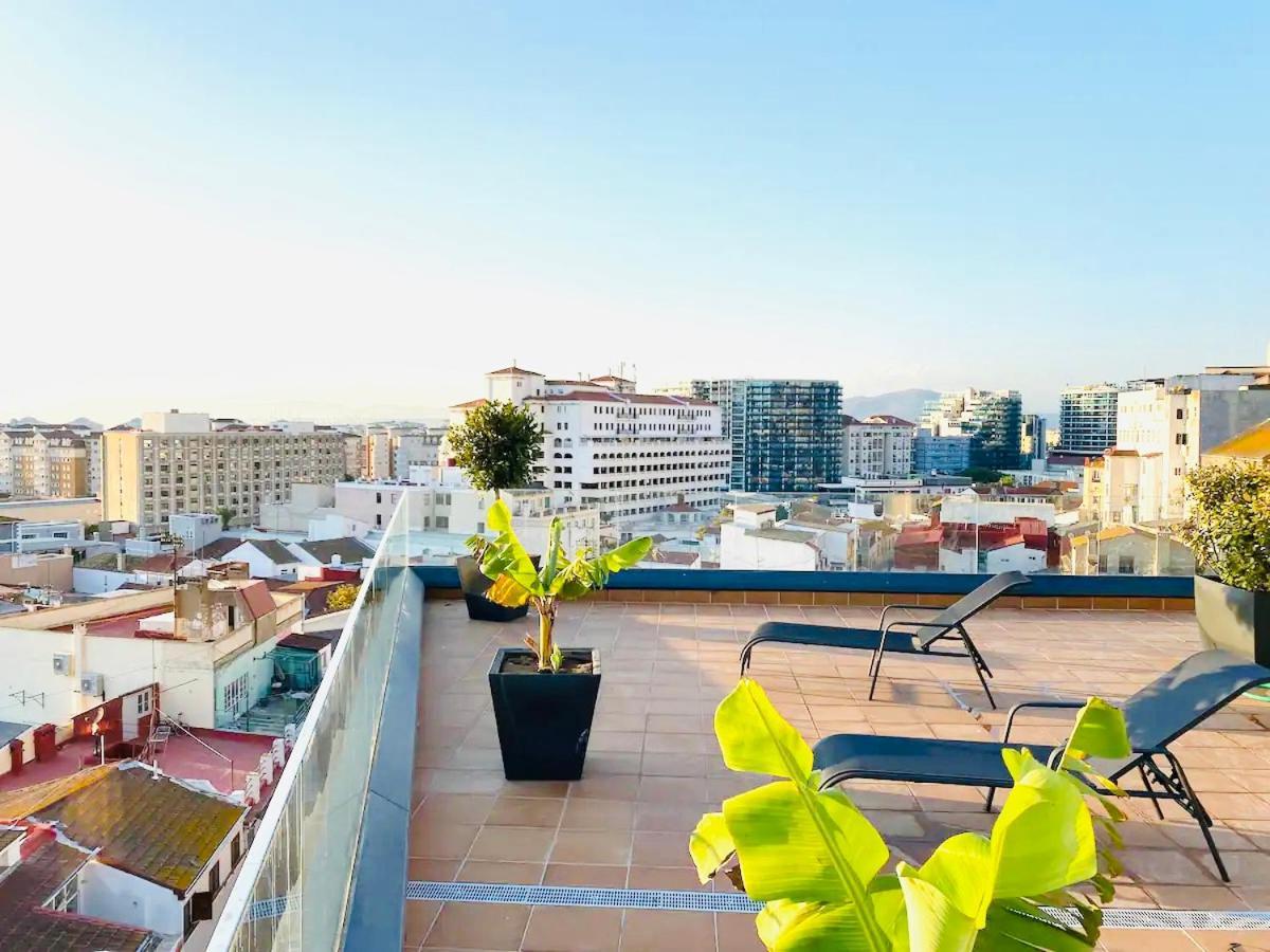 Gibraltar Central Suites Luaran gambar