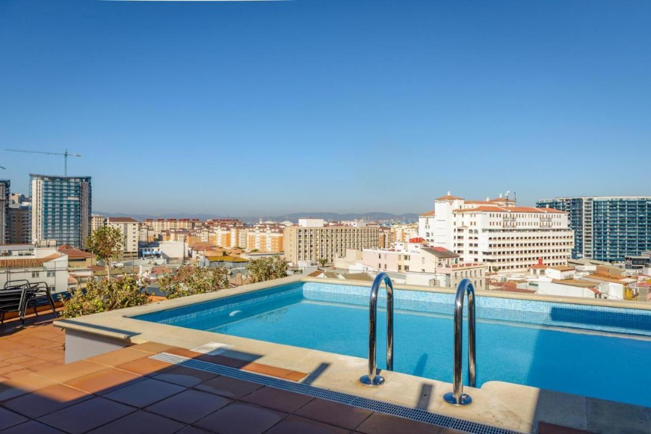 Gibraltar Central Suites Luaran gambar