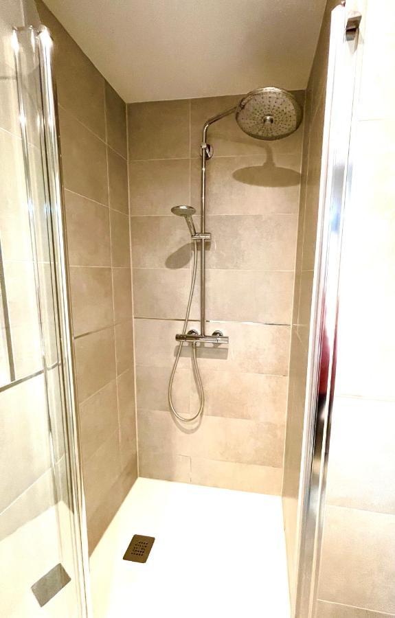 Gibraltar Central Suites Luaran gambar