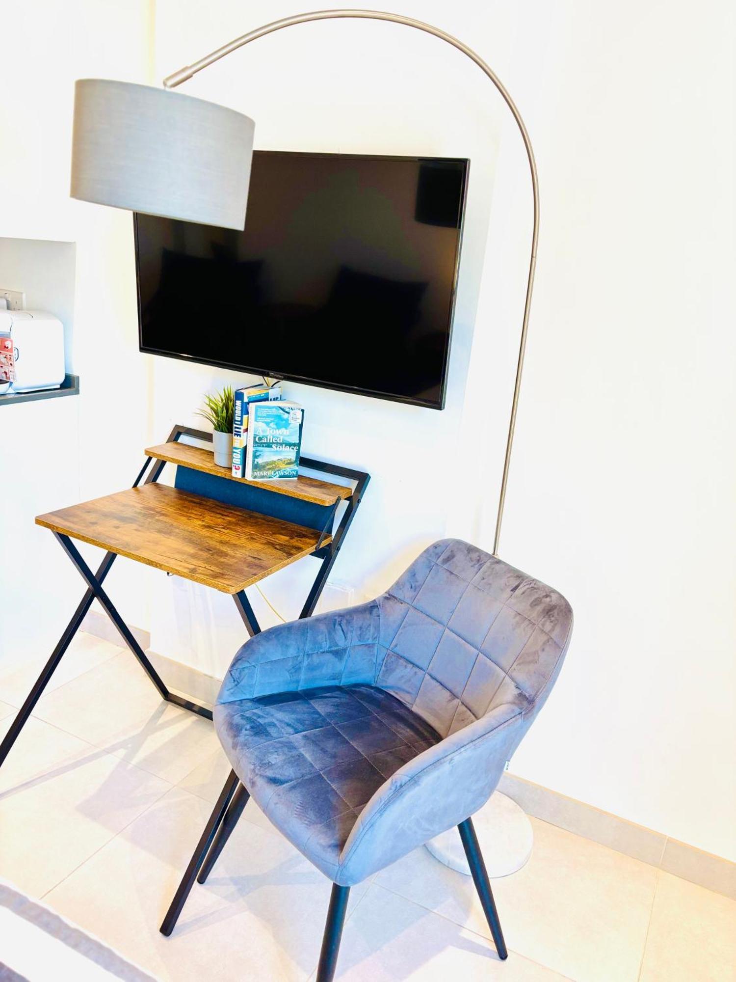 Gibraltar Central Suites Luaran gambar