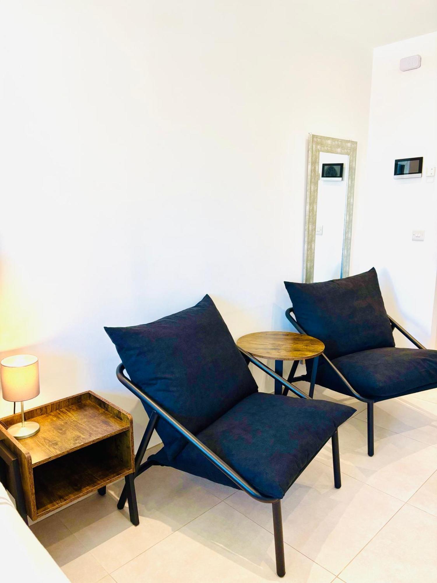 Gibraltar Central Suites Luaran gambar